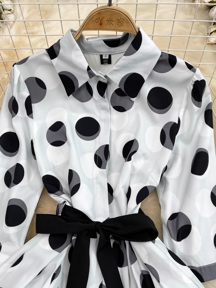 Watch me sparkle polka dress FD180 image