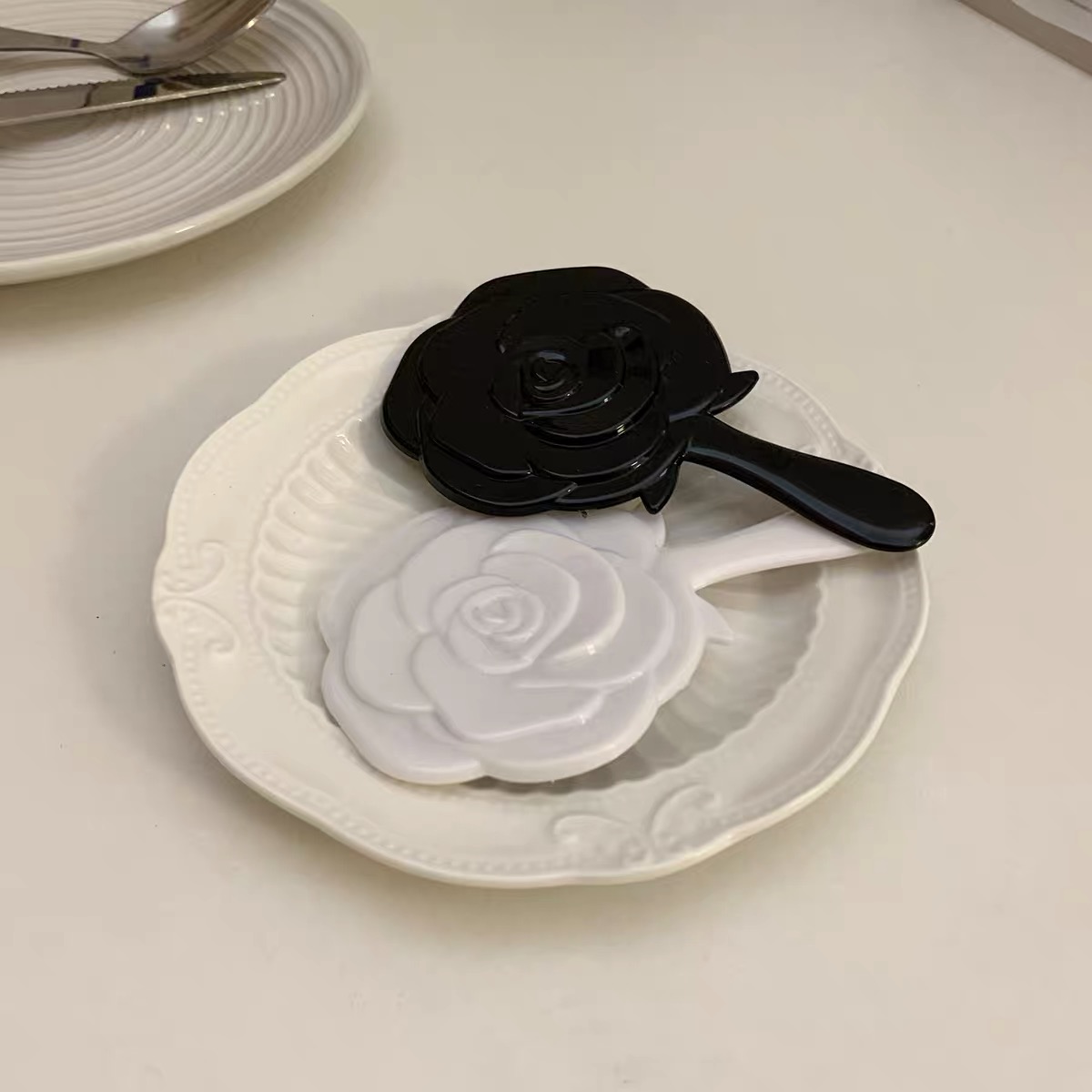 Rose style mirror MK114 images