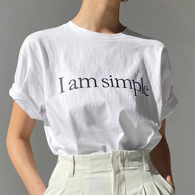 Simple yet sophisticated top image