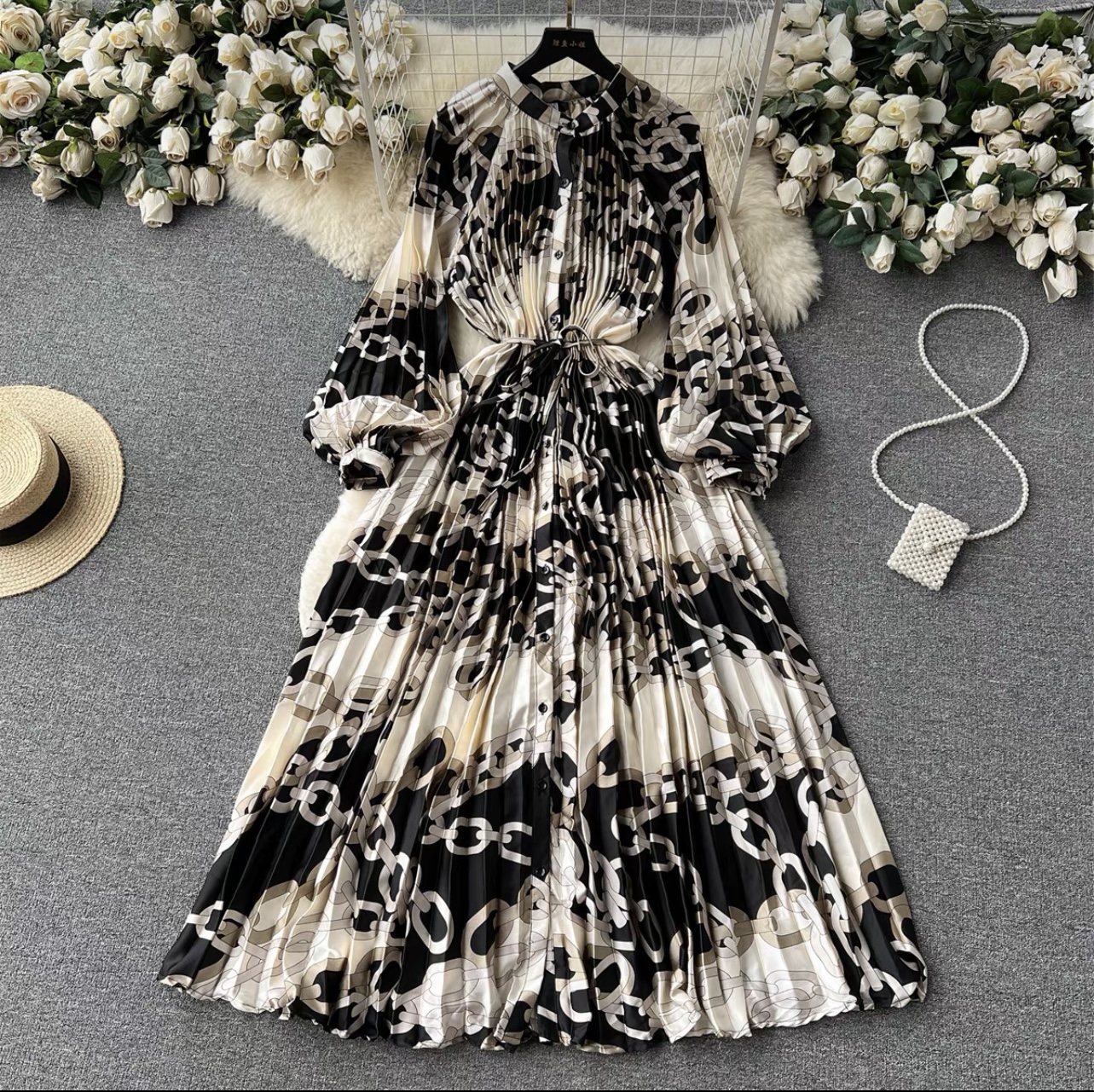 Cute but spoiled print dress FD215 image