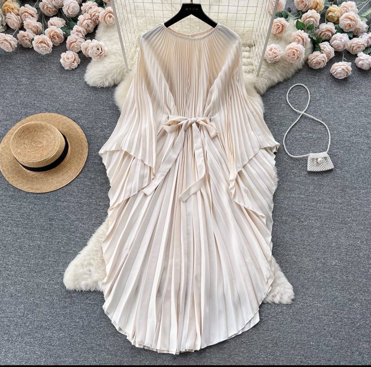 Rich aunty Zee dress FD232 image