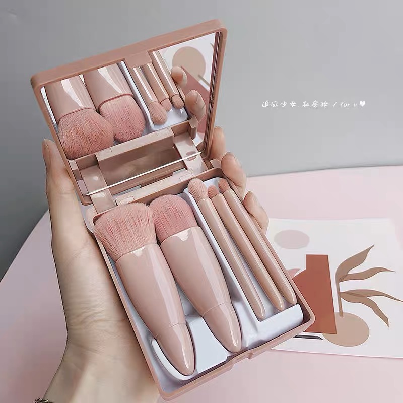 Wrap this up beauty brushes MK122 image