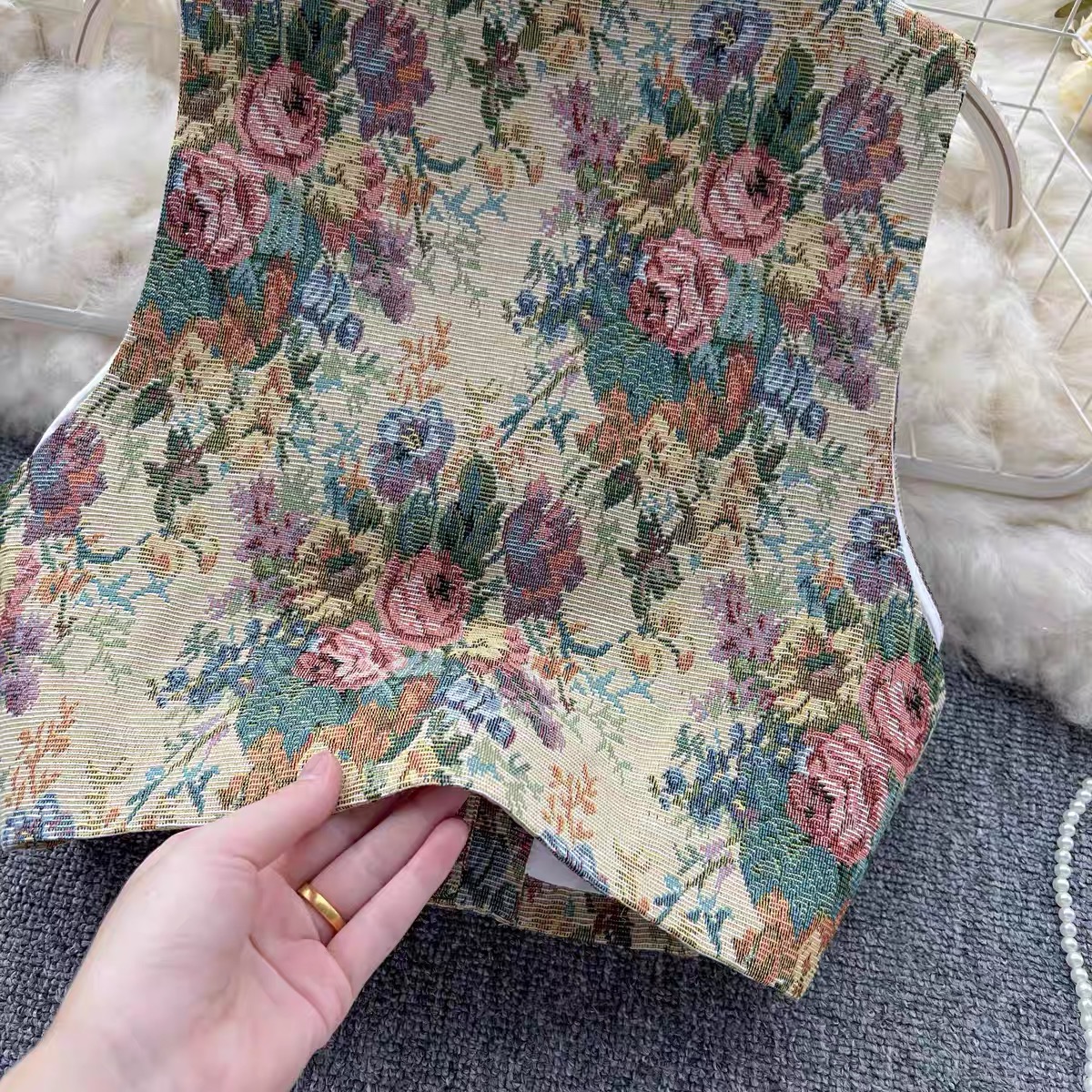 Keep it icy petticoat COA106 image