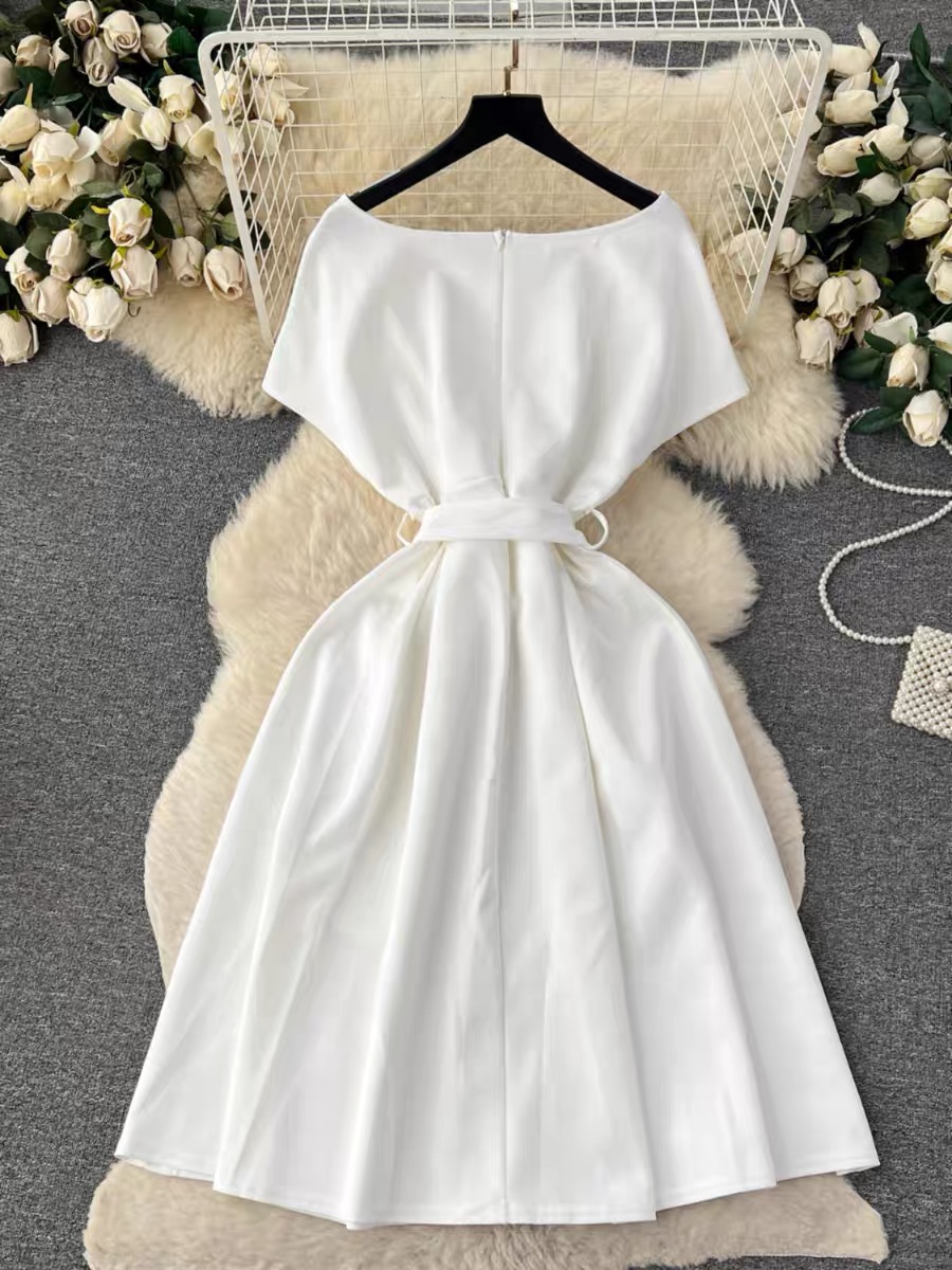 Shopping in Milan dress FD561 image