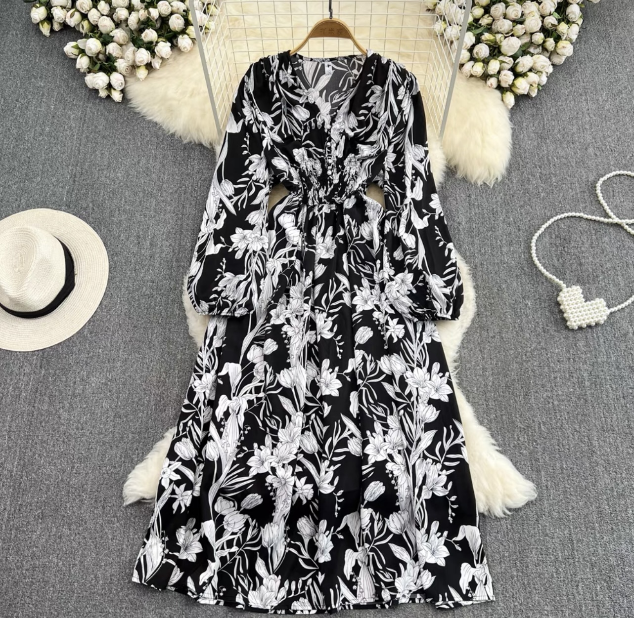 Don’t break his heart floral dress CD175 image