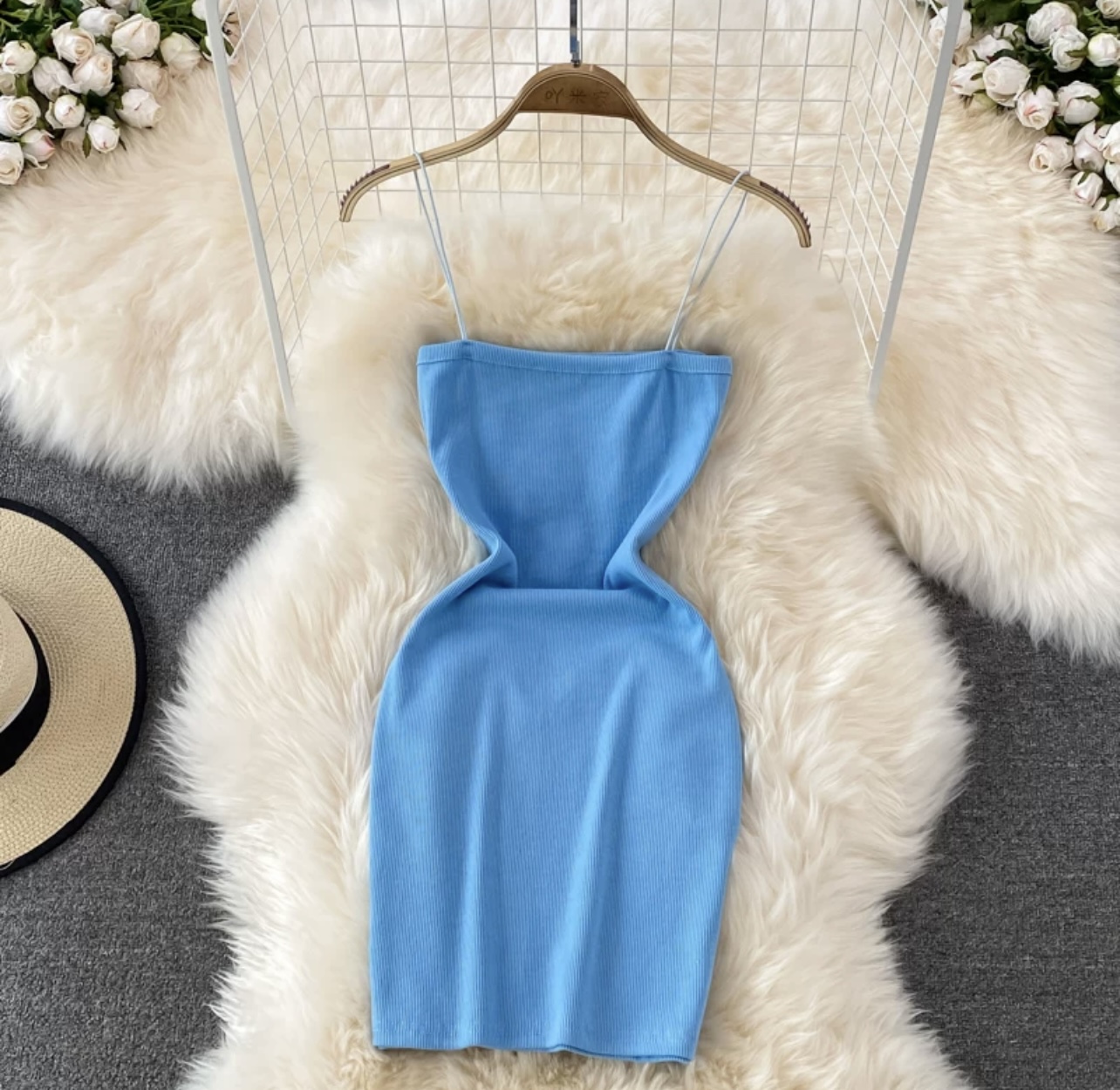 That glimmer mini gown CBC51 image