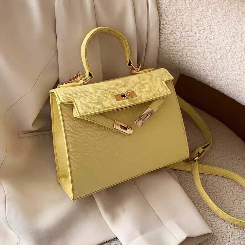 Gone pretty wild leather hand bag BG128 image