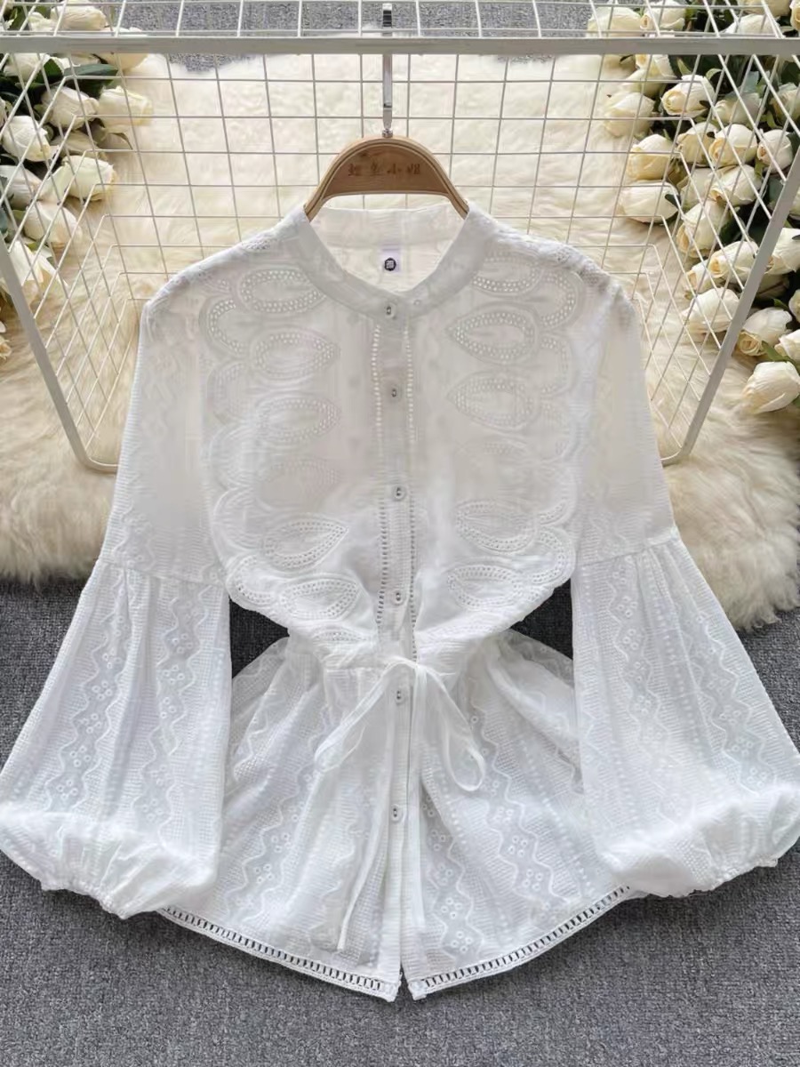 My night out lace blouse BE155