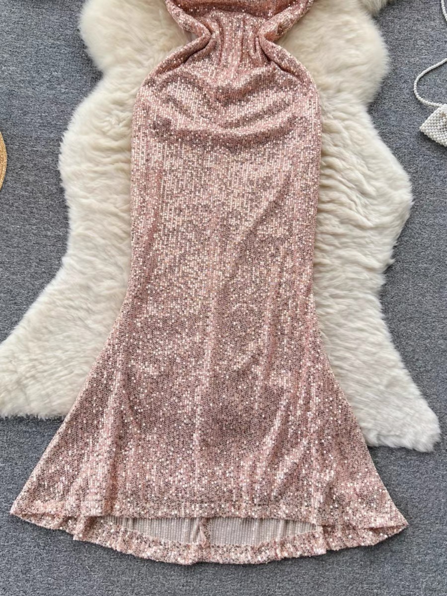 Sequin Barbie dress EVD89 image