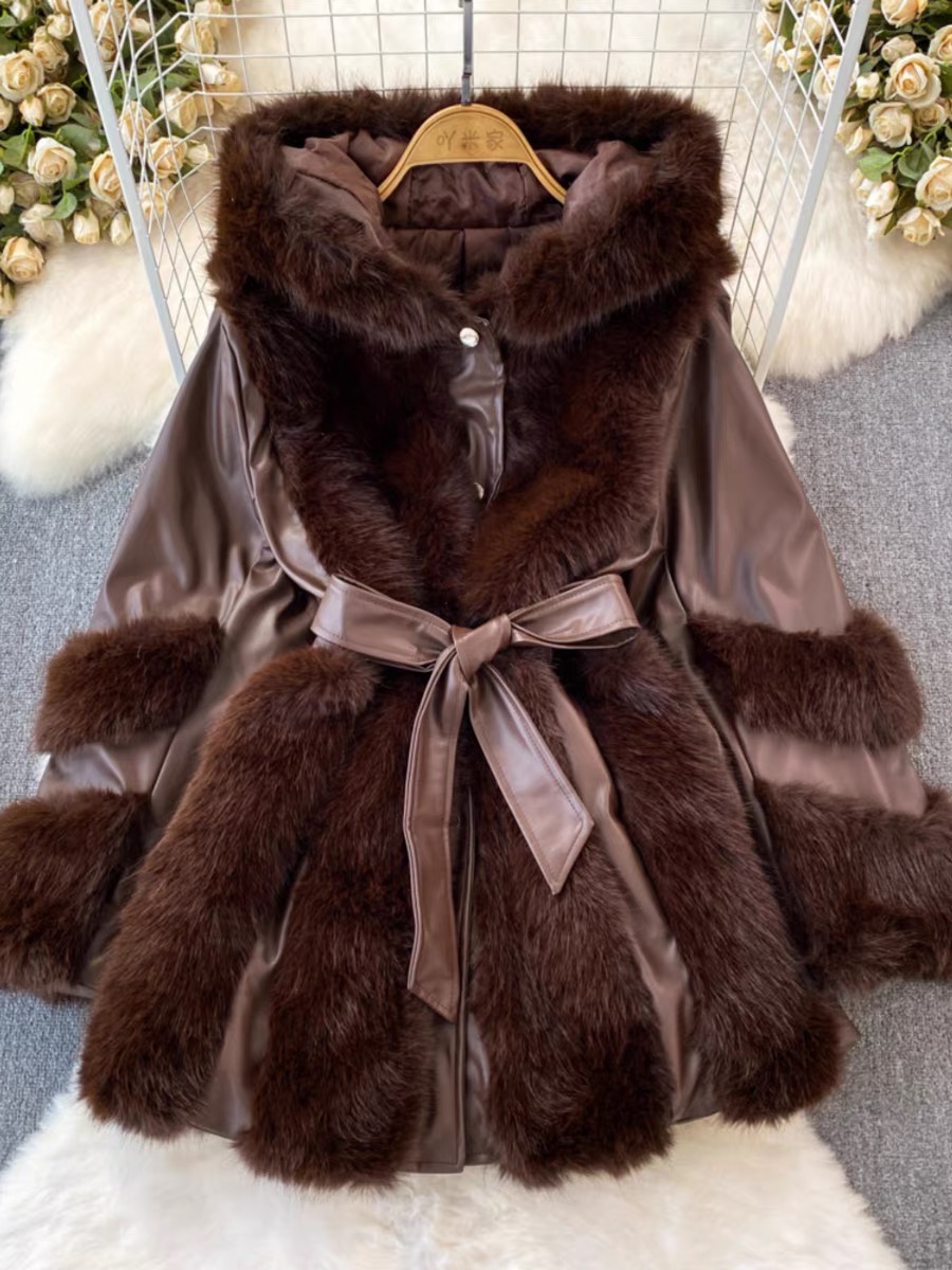 Love in Iceland fur coat WJ103 image