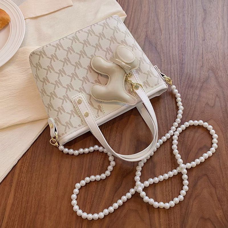 Late night life designer bag BG111 image