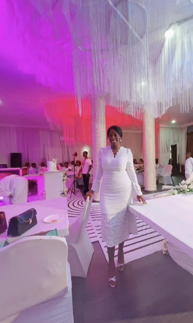 Edith j lace dress images