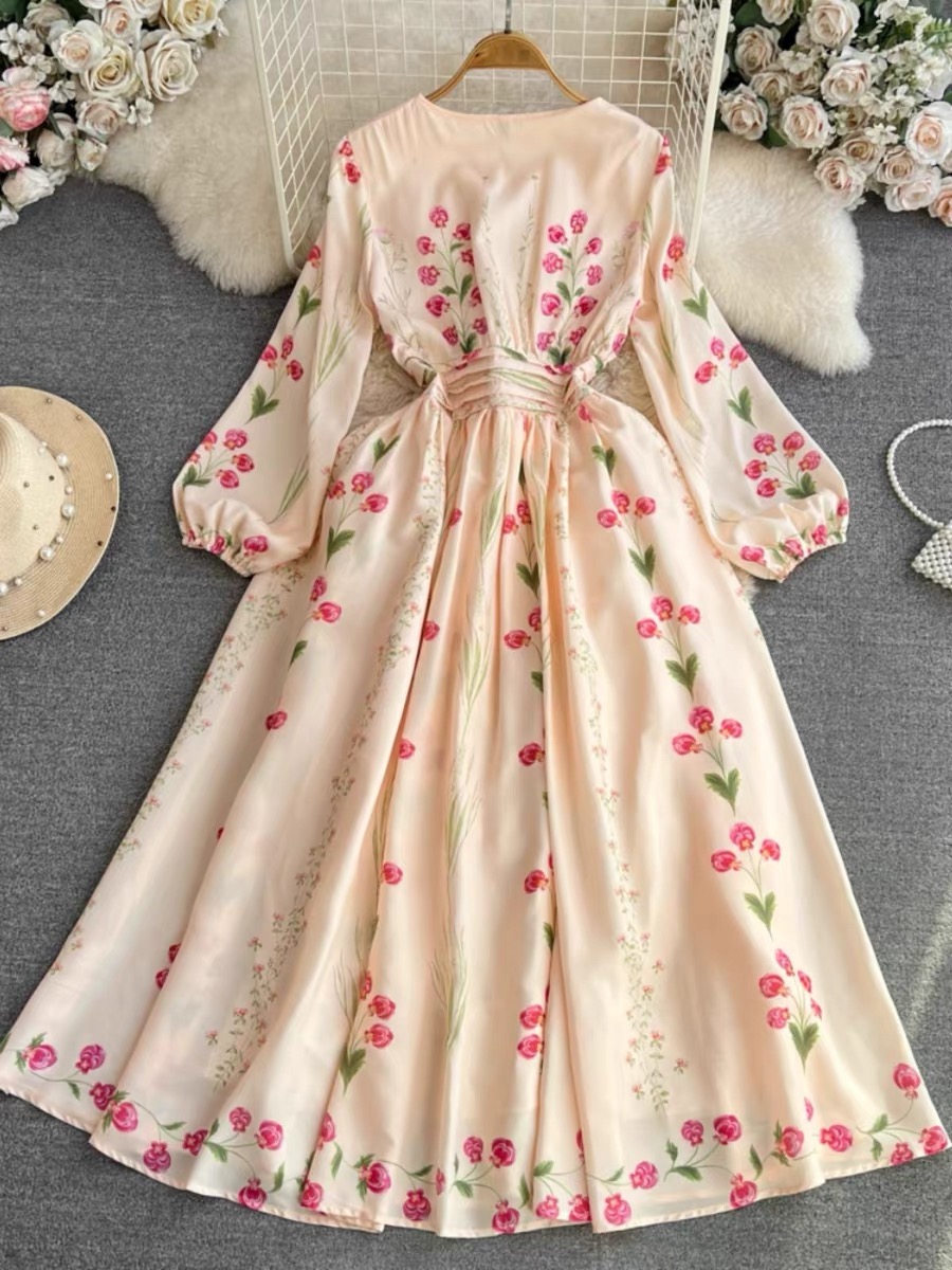 I am the moment floral dress ED117 image