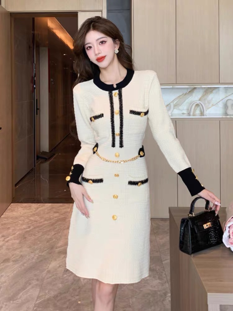 Unapologetic royal dress FBC40 image