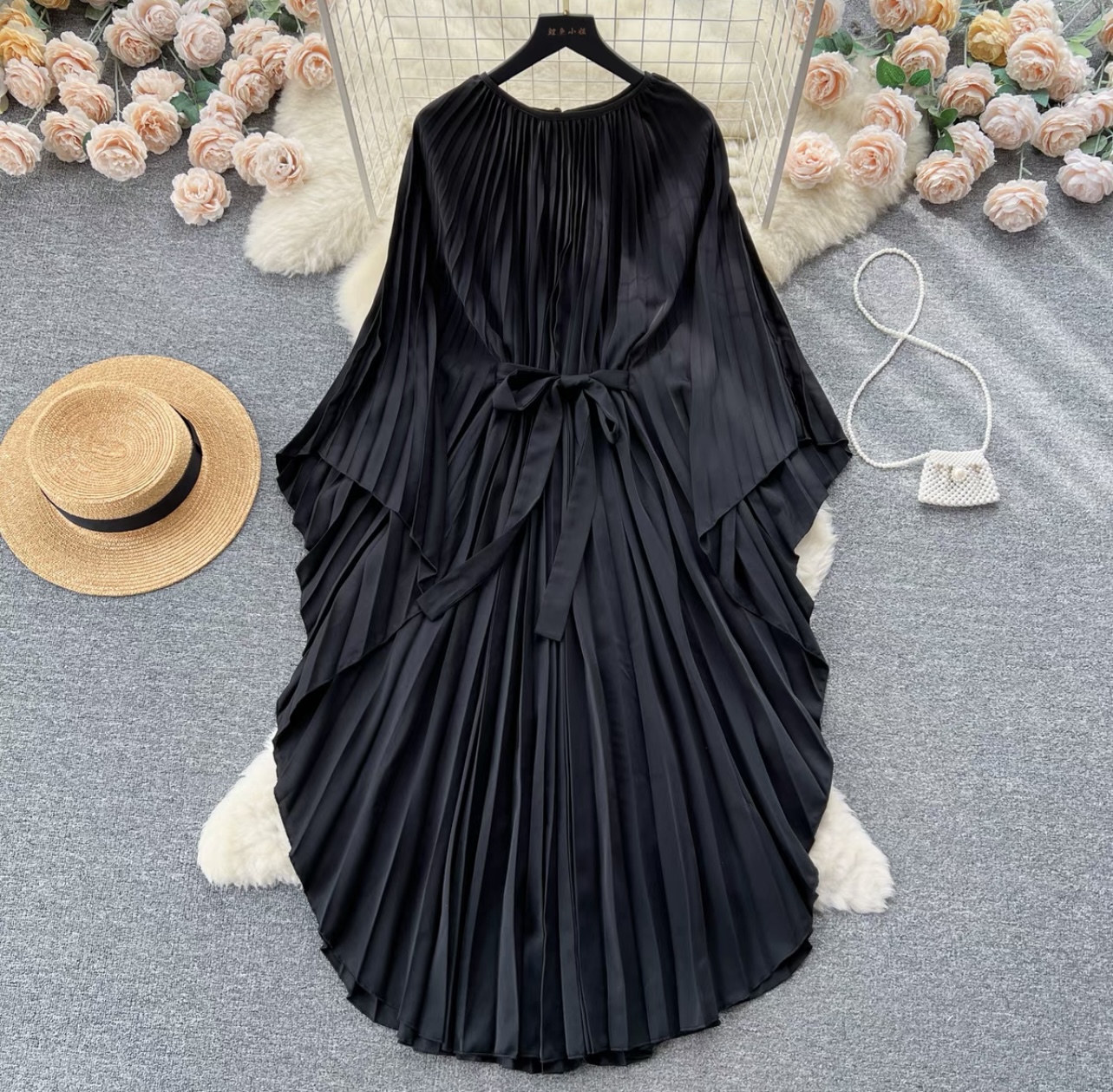 Rich aunty Zee dress FD232 image