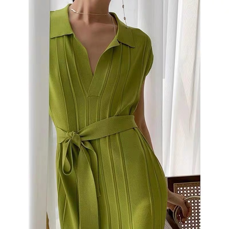 You need to leave him sweat gown KBC47 image