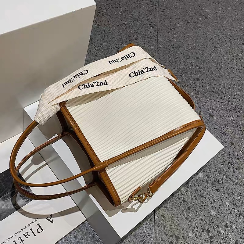 Luxury Gang handbag BG196 image