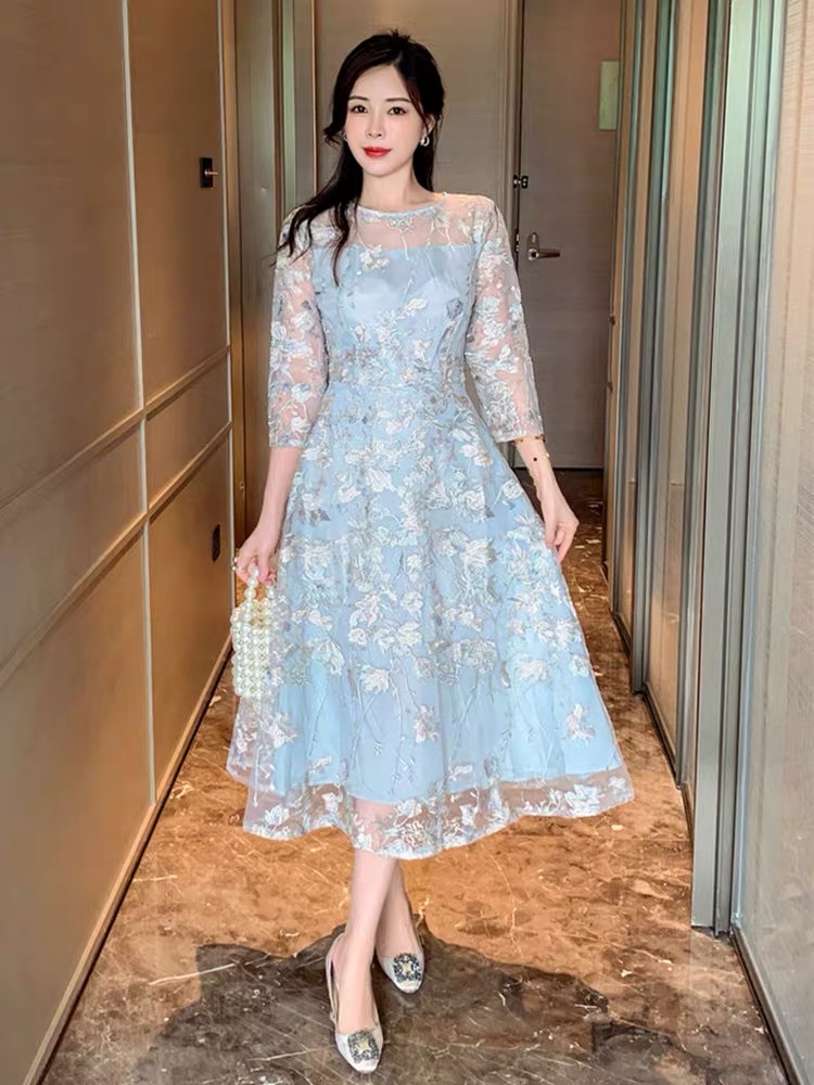 Trevally sweetheart mesh dress FD236 image