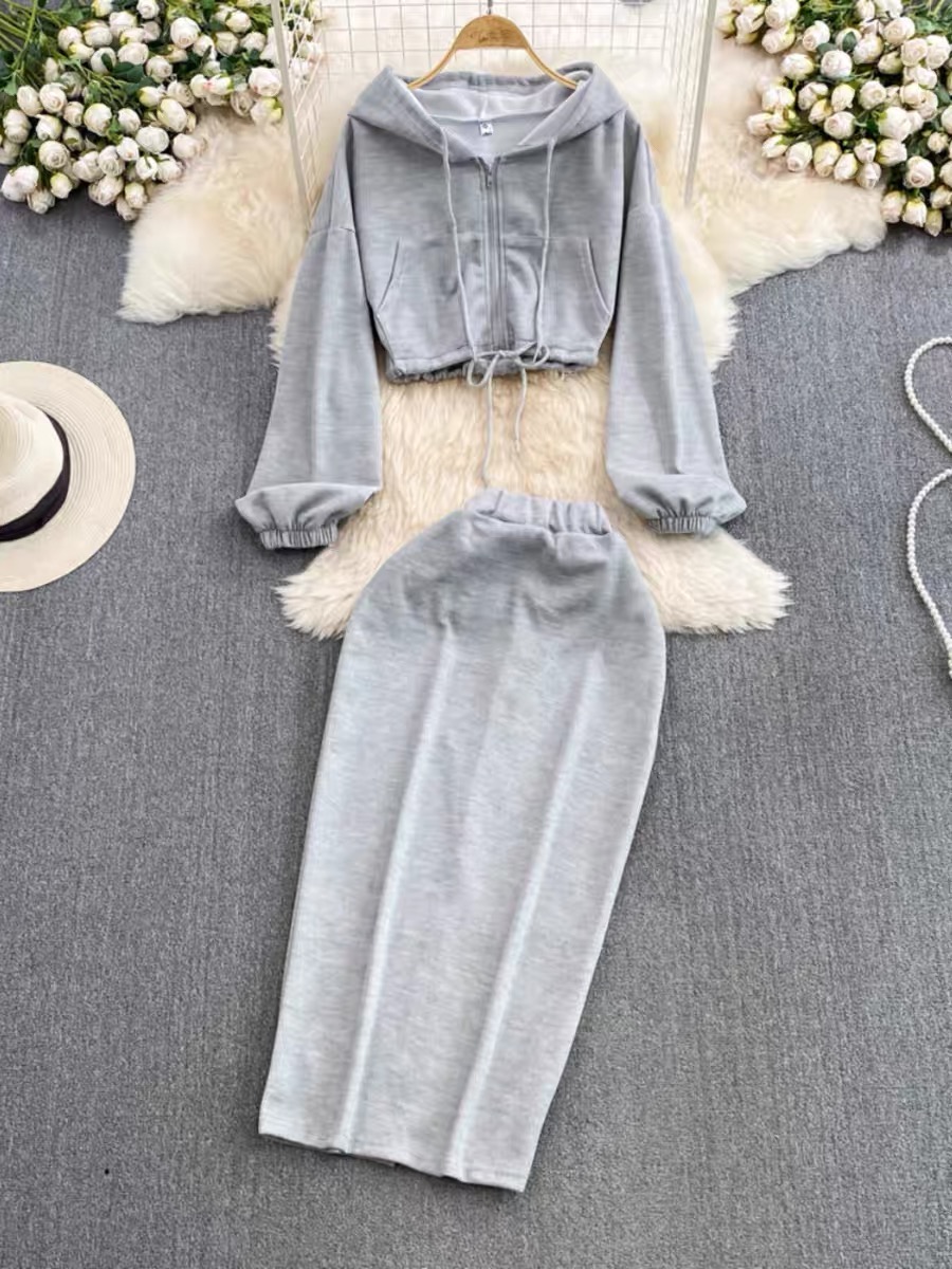 In with the new sweat set STP47 image