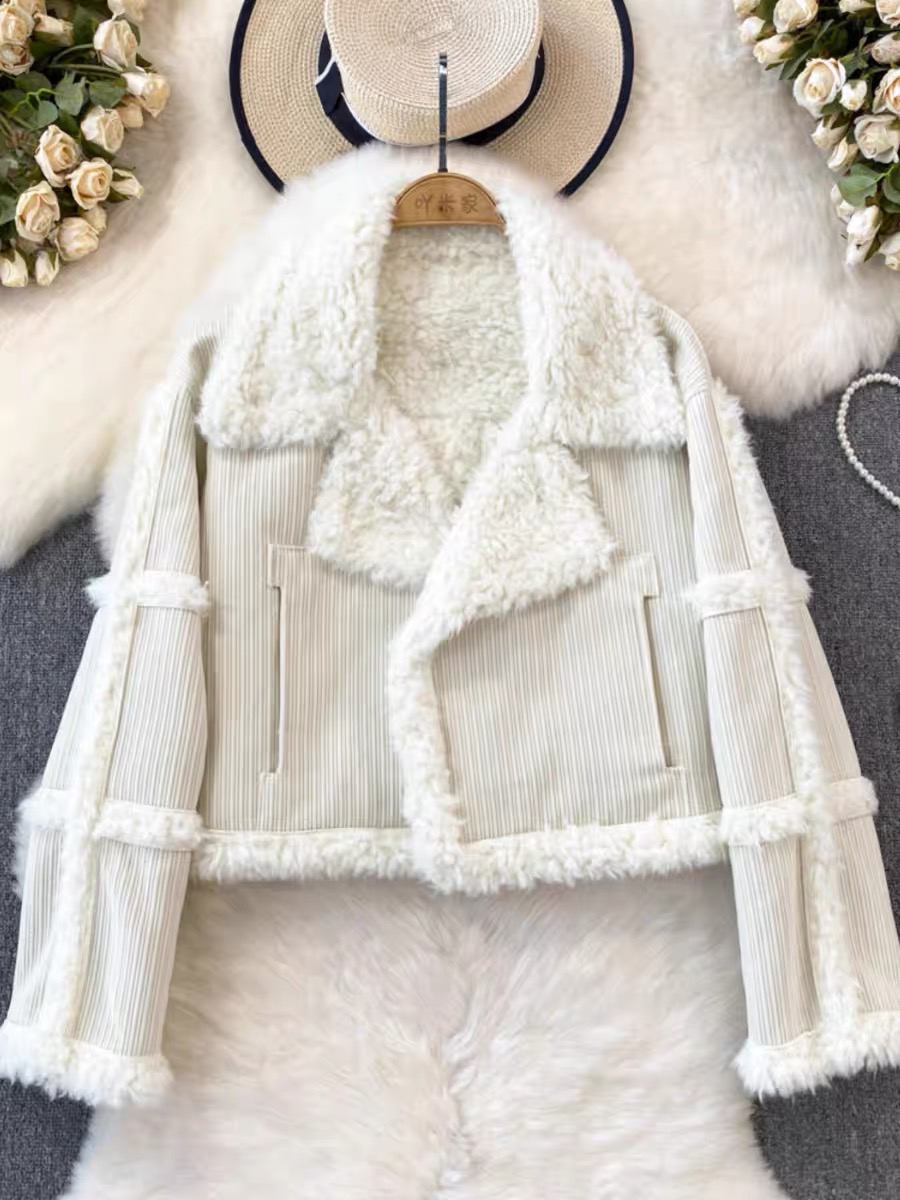 Lost in paris fluffy coat COA128 image