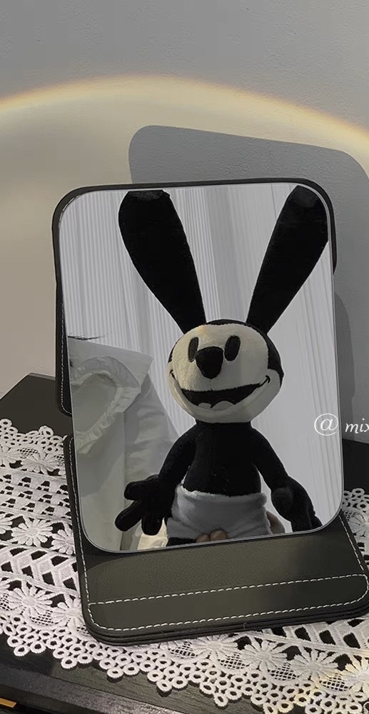 Chic glam portable mirror MK117 images