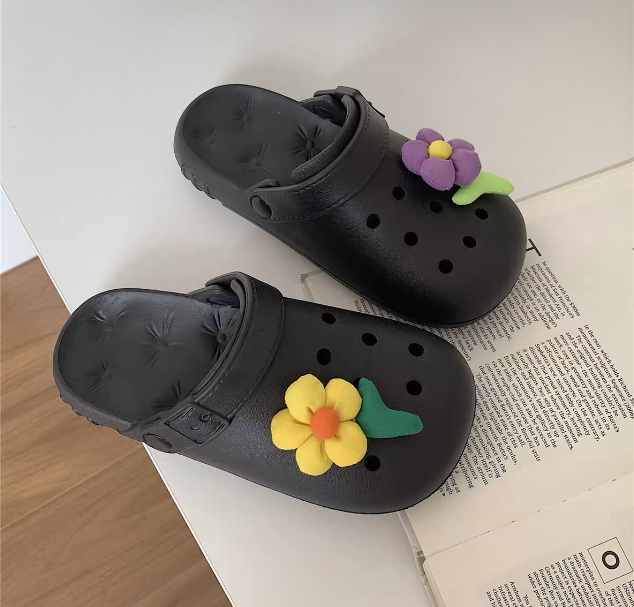 Sheridan crocs SNZZ323 images
