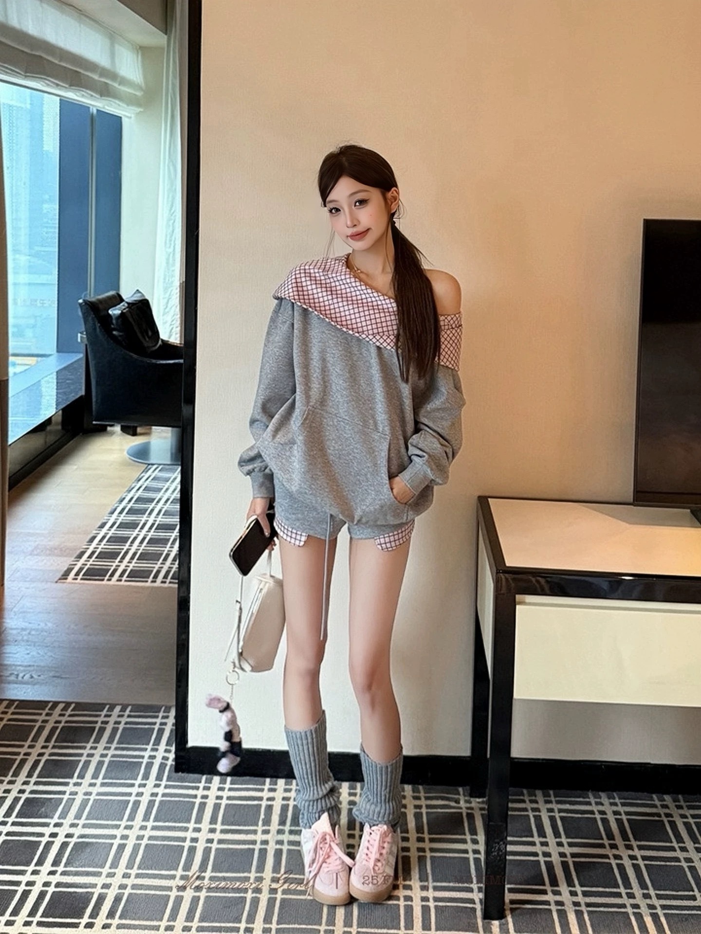 No office today set STP142 images