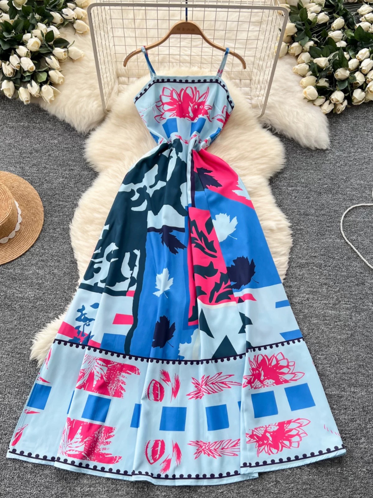 Weekend in soho dress CD857 image