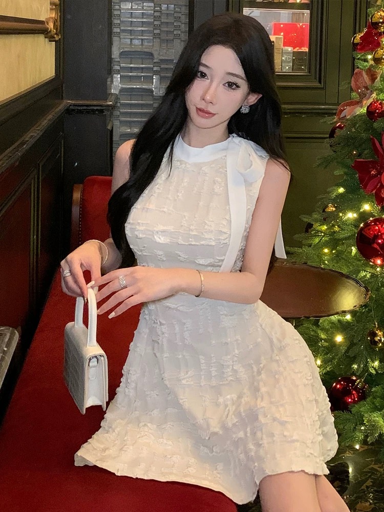 Simplicity is attractive dress CD1403 image