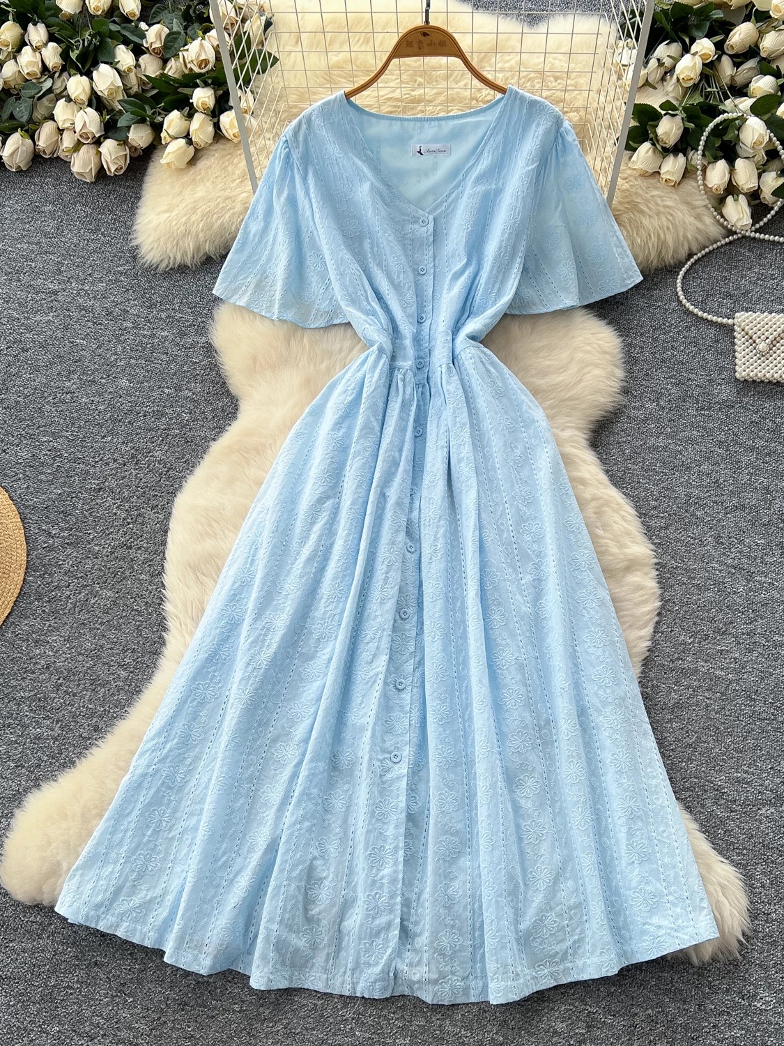 Beauty and the babe dress CD628 image