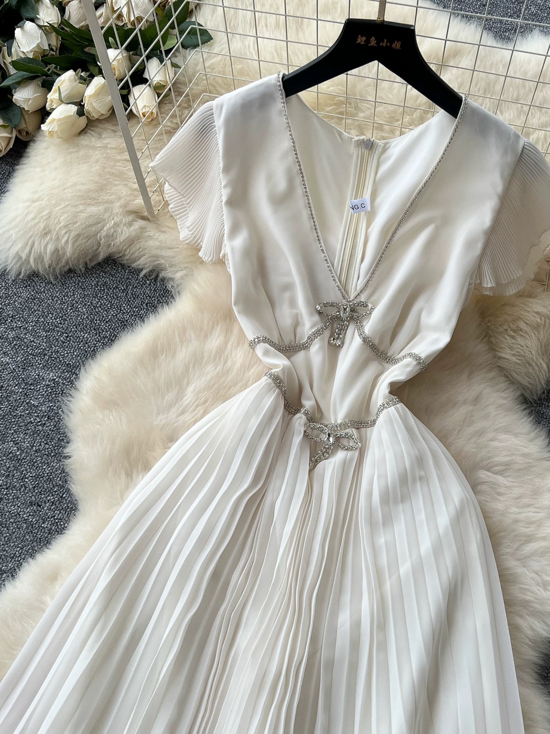 Going everywhere tonight dress FD1017 image