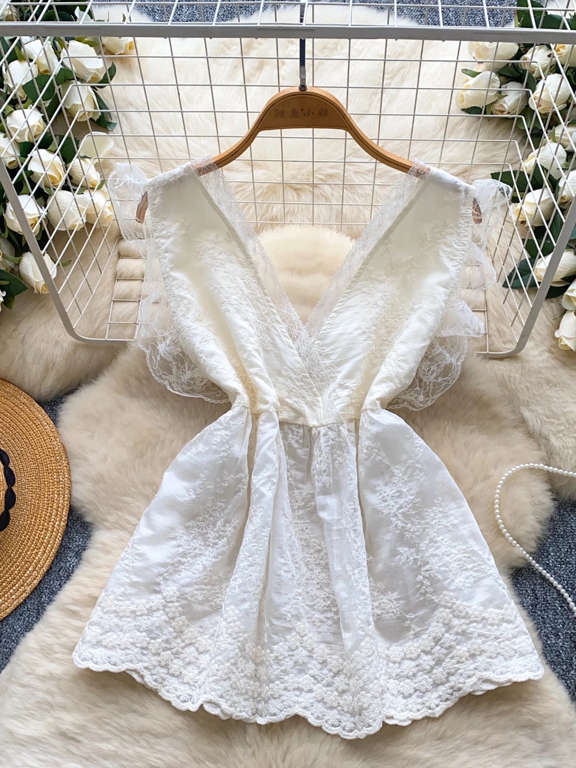 Knock for him top CTO947