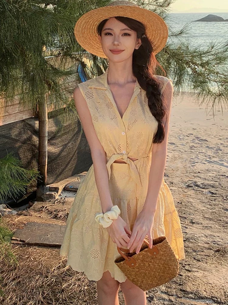 Beat you to it lace dress CD1396 image