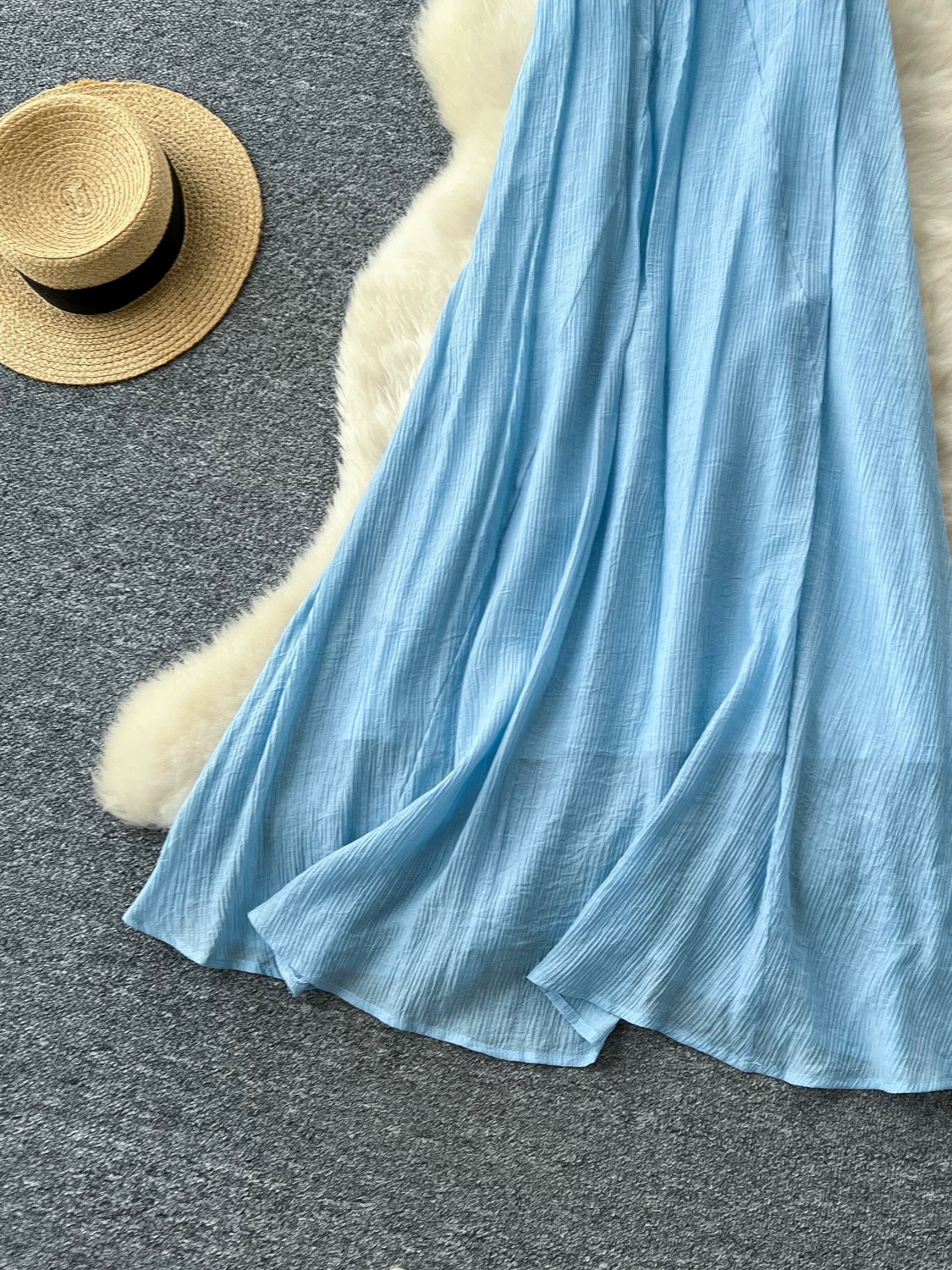 A hot babe dress CD1392 image