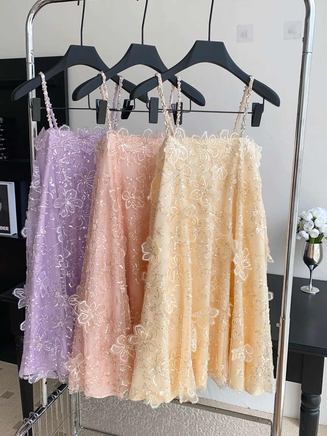 Beauty and the babe dress FD411 image