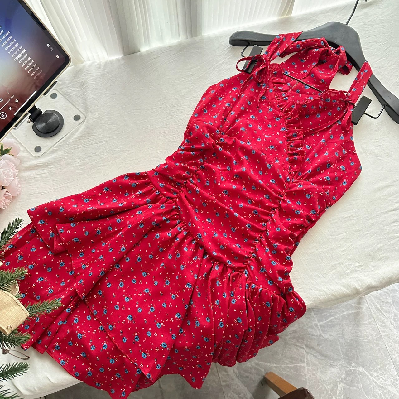 Throw the bouquet dress CD1603 image