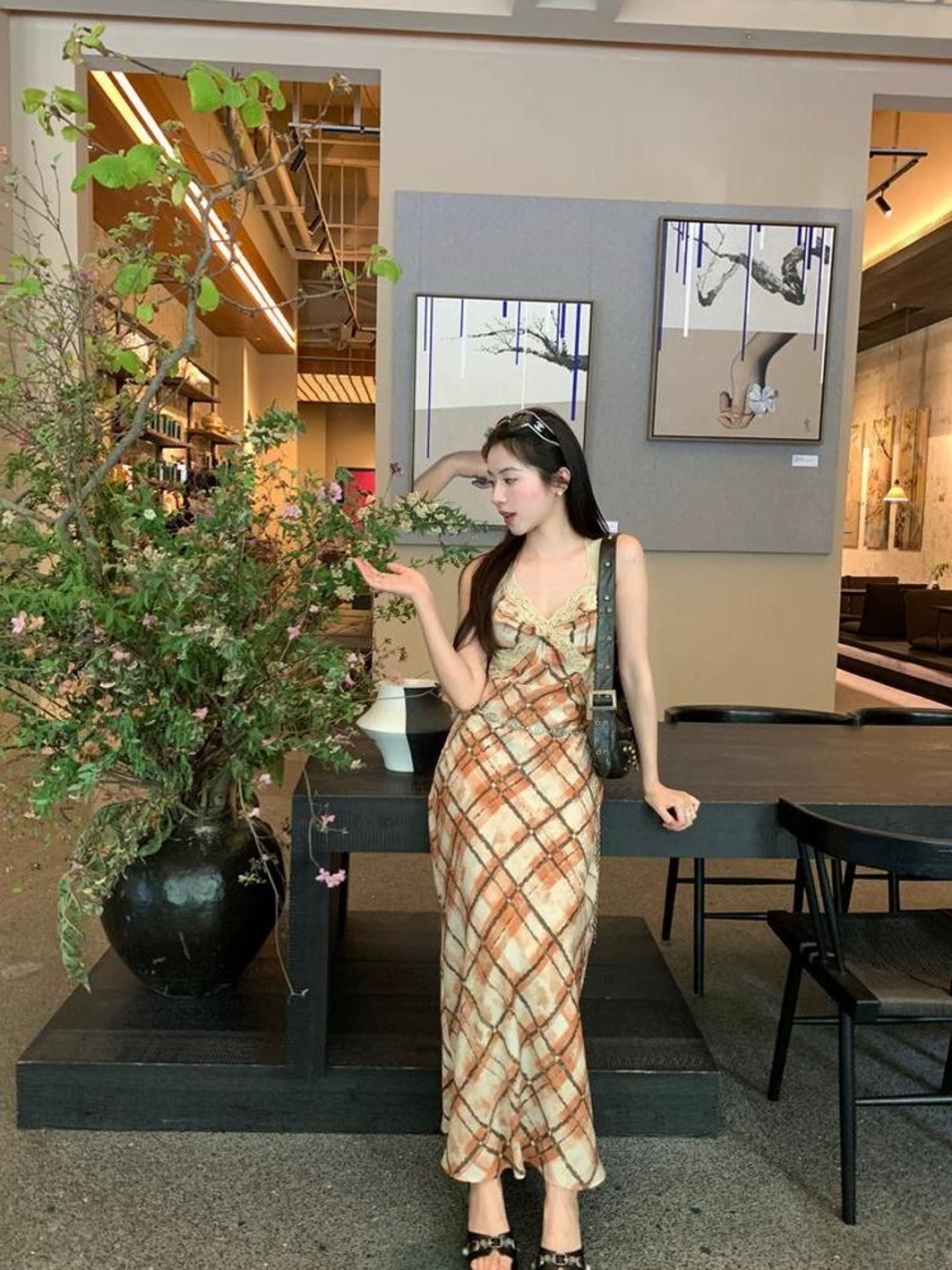 Keep coming back dress CD1580 image