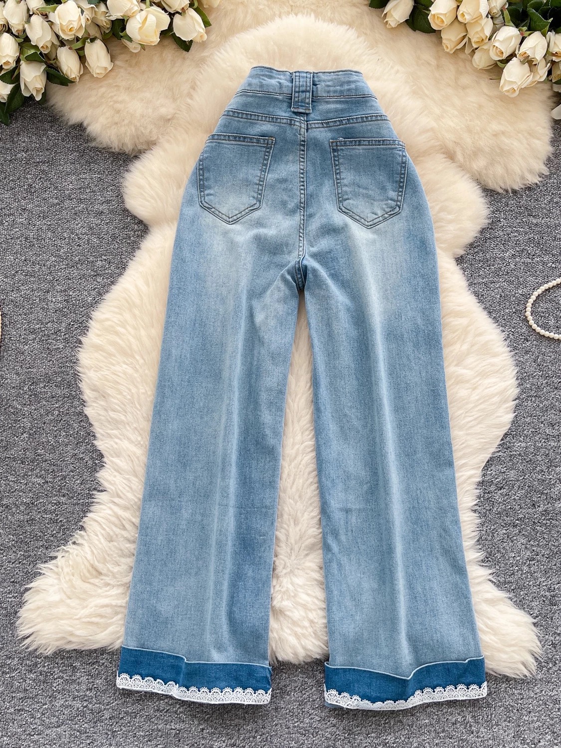 Hottest in the room jeans JN158 image