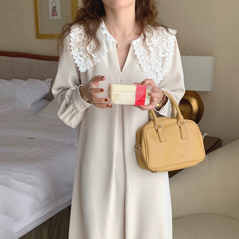 The queen in me dress FD1217 image