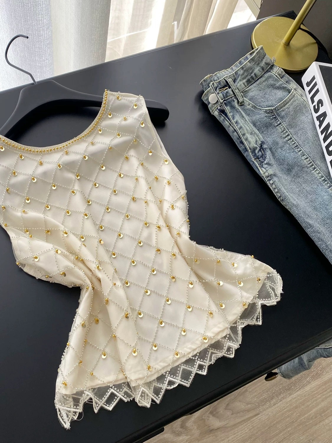 Common interest top CTO907 image