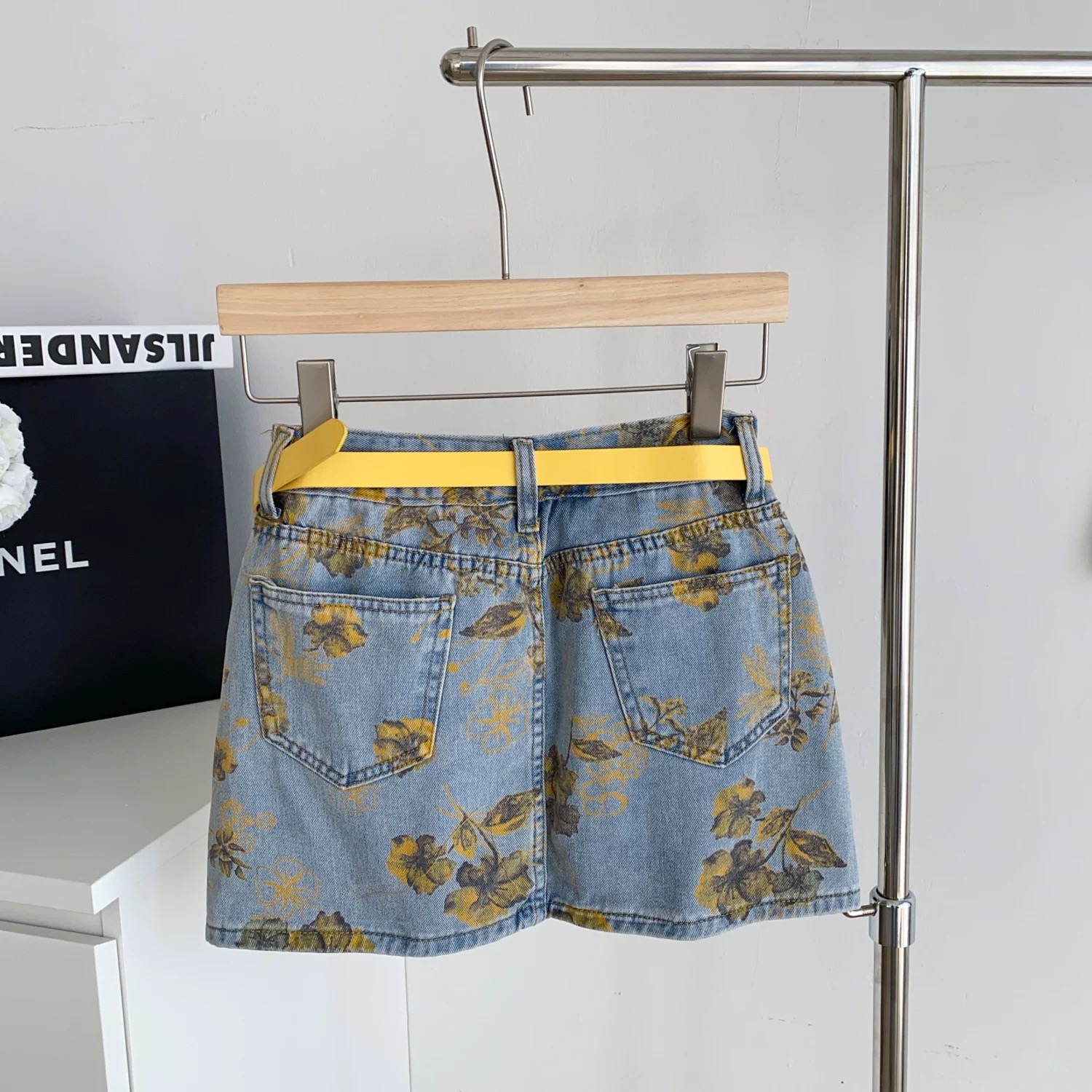 Shake it out skirt DS105 image