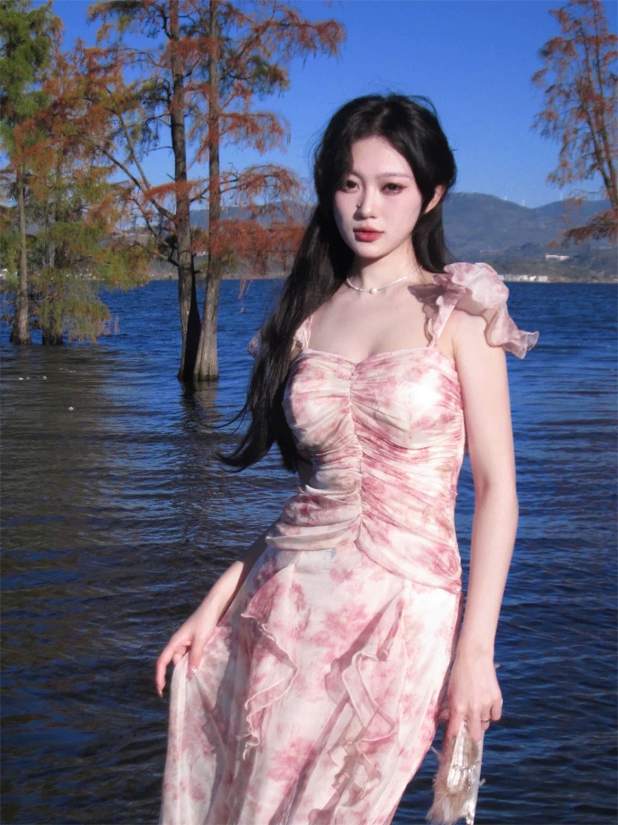 Hotter than you dress CD1949 image