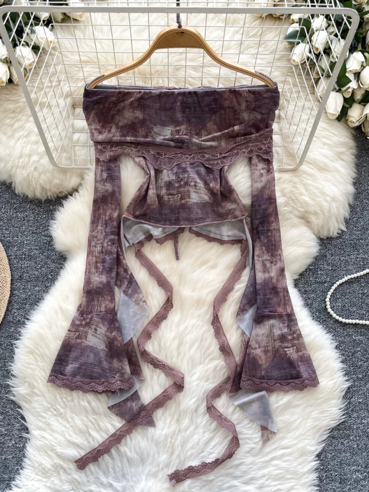 Maximum satisfaction top CTO773 image