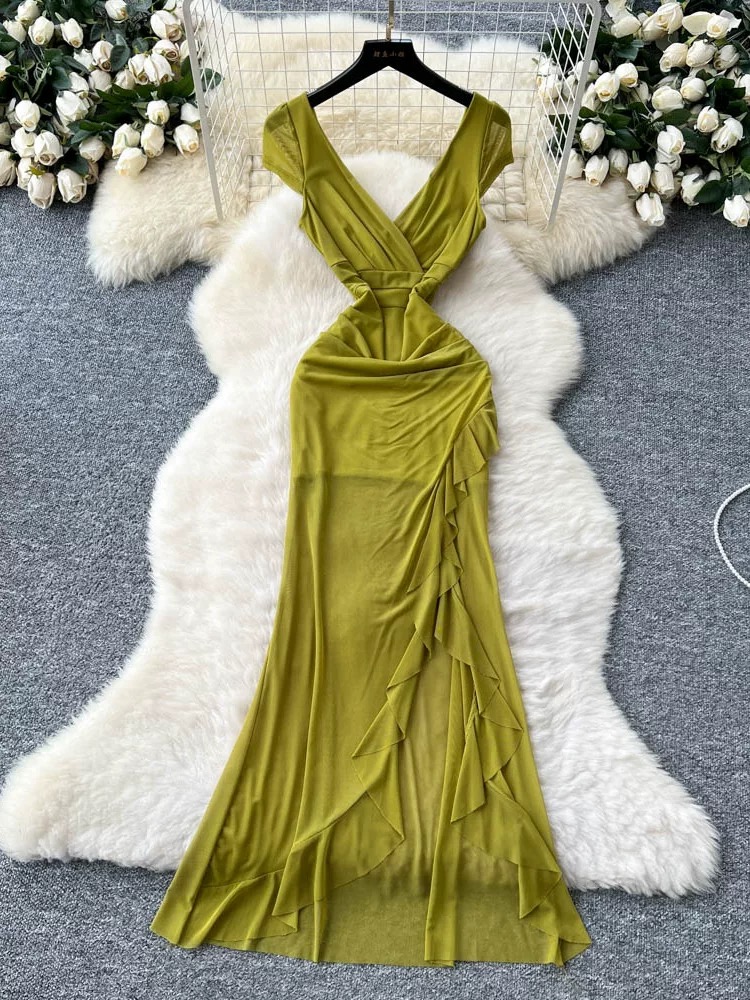 Malibu Barbie dress CD349 image