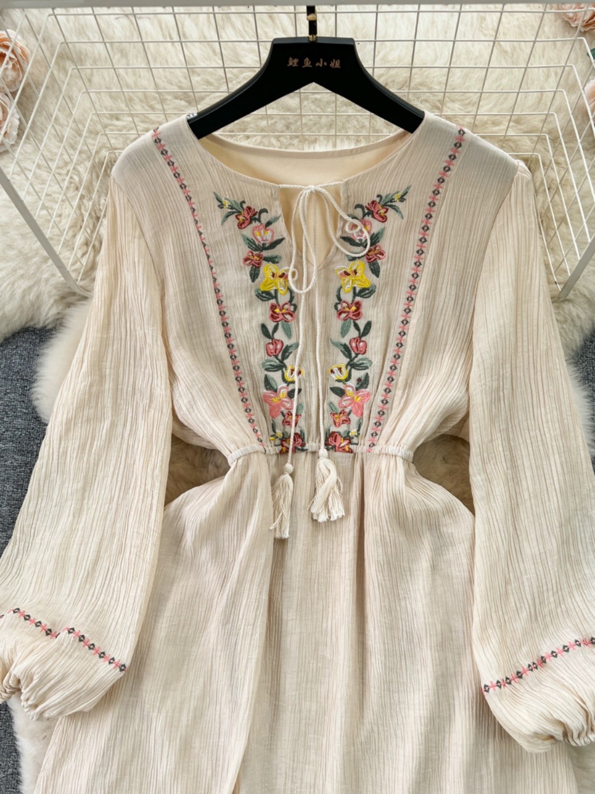 Strong connection dress CD1151 image