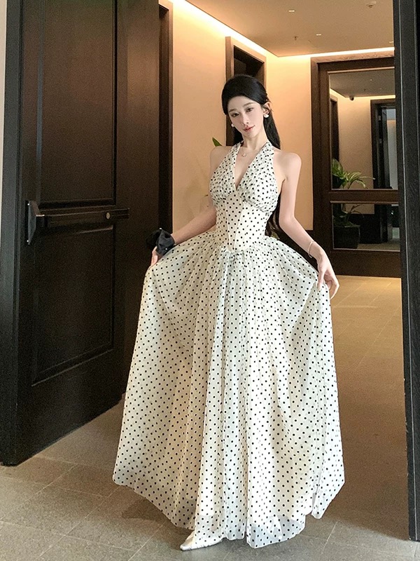 Too good for drama polka dress CD325 image