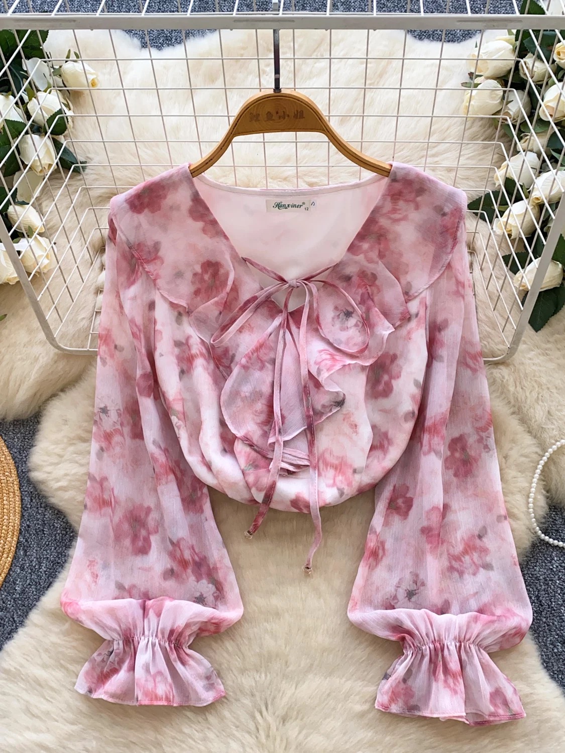 A necessity blouse BE462