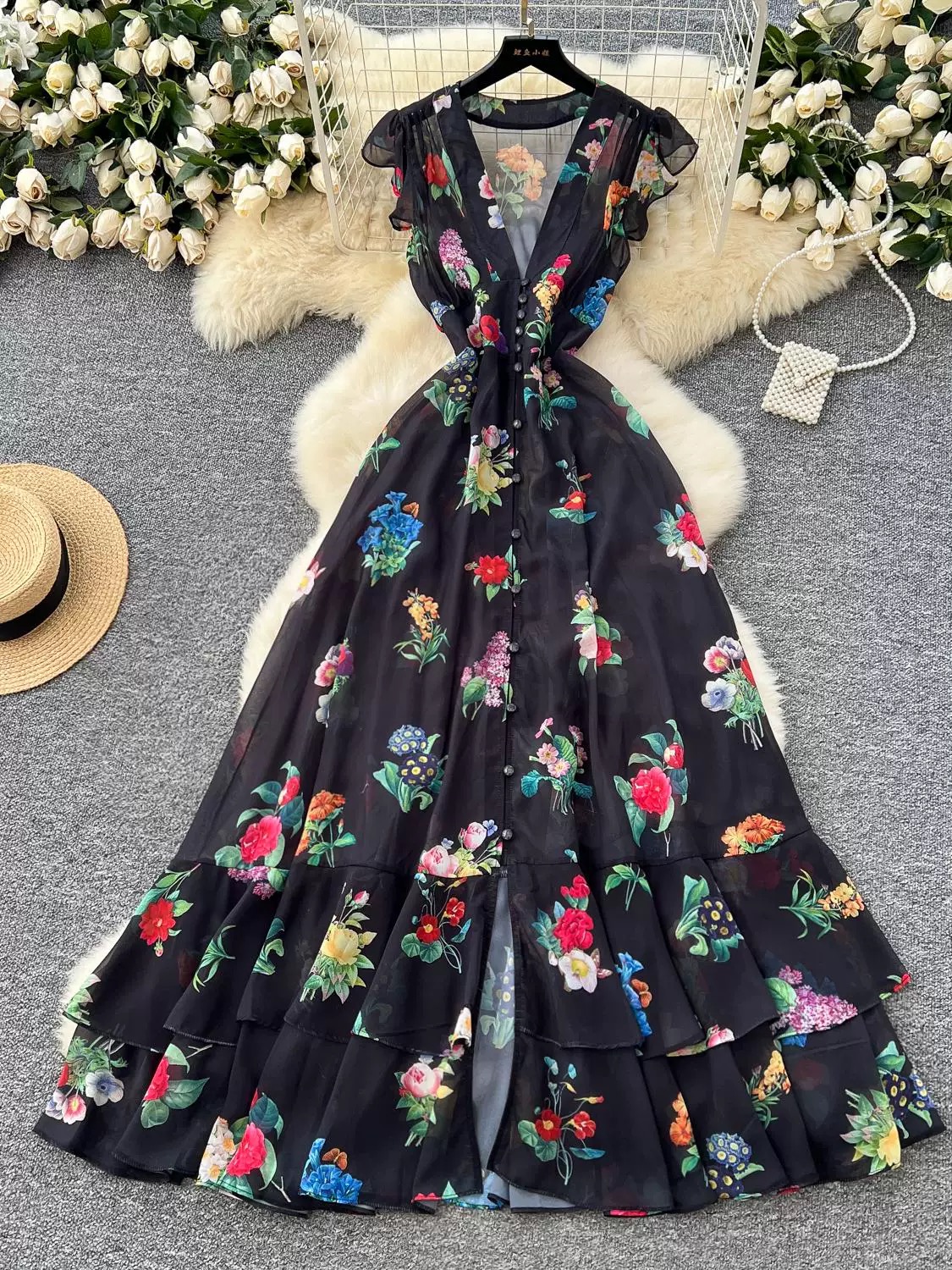 Attention grabber dress ED445 image