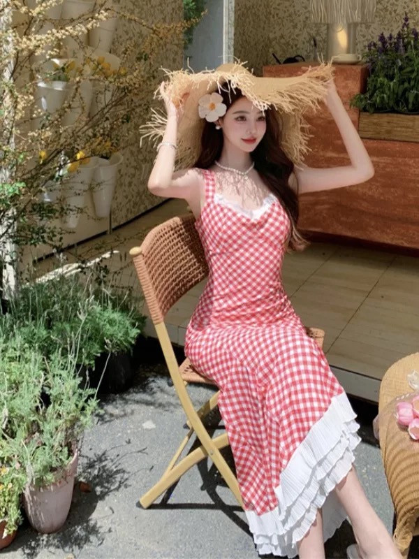 Picture perfect check dress CD315 image