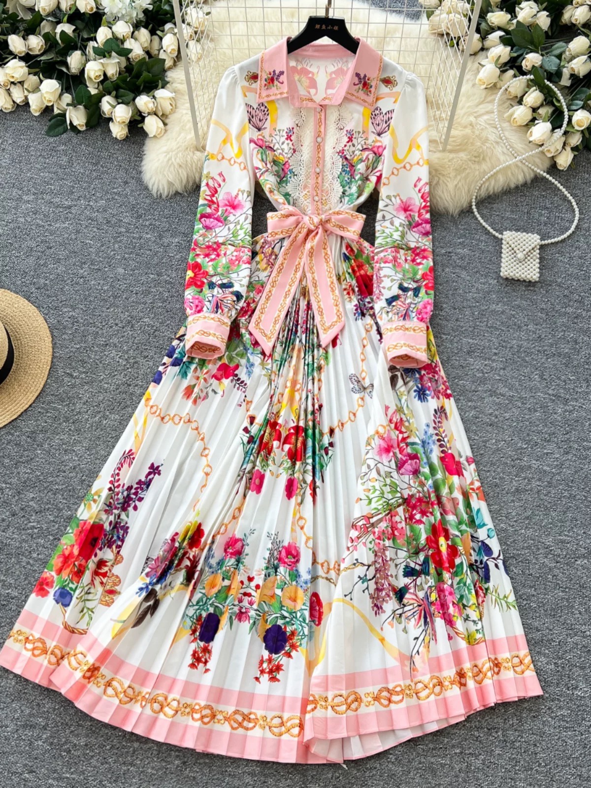 Walk behind me dress ED472